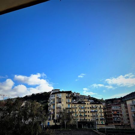 Acquamarina Holiday House Salerno Exterior photo